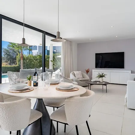 Malagasuite Higueron West Luxury & Private Pool Apartment