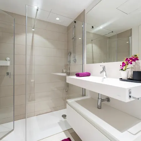 Malagasuite Higueron West Luxury & Private Pool