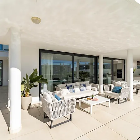 Апартаменты Malagasuite Higueron West Luxury & Private Pool