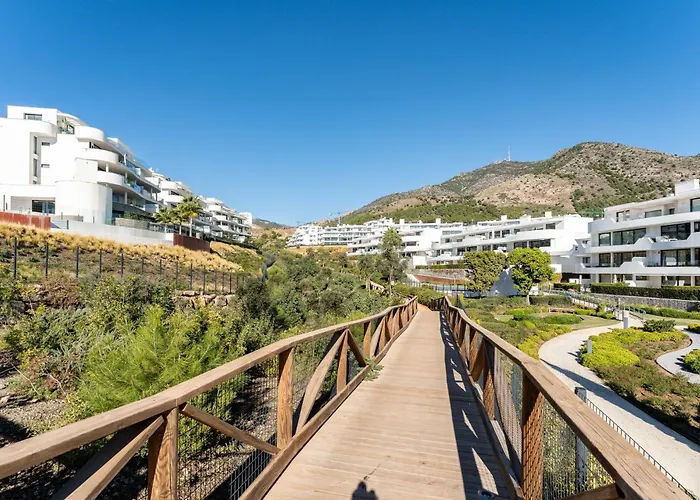 Malagasuite Higueron West Luxury & Private Pool Апартаменти *